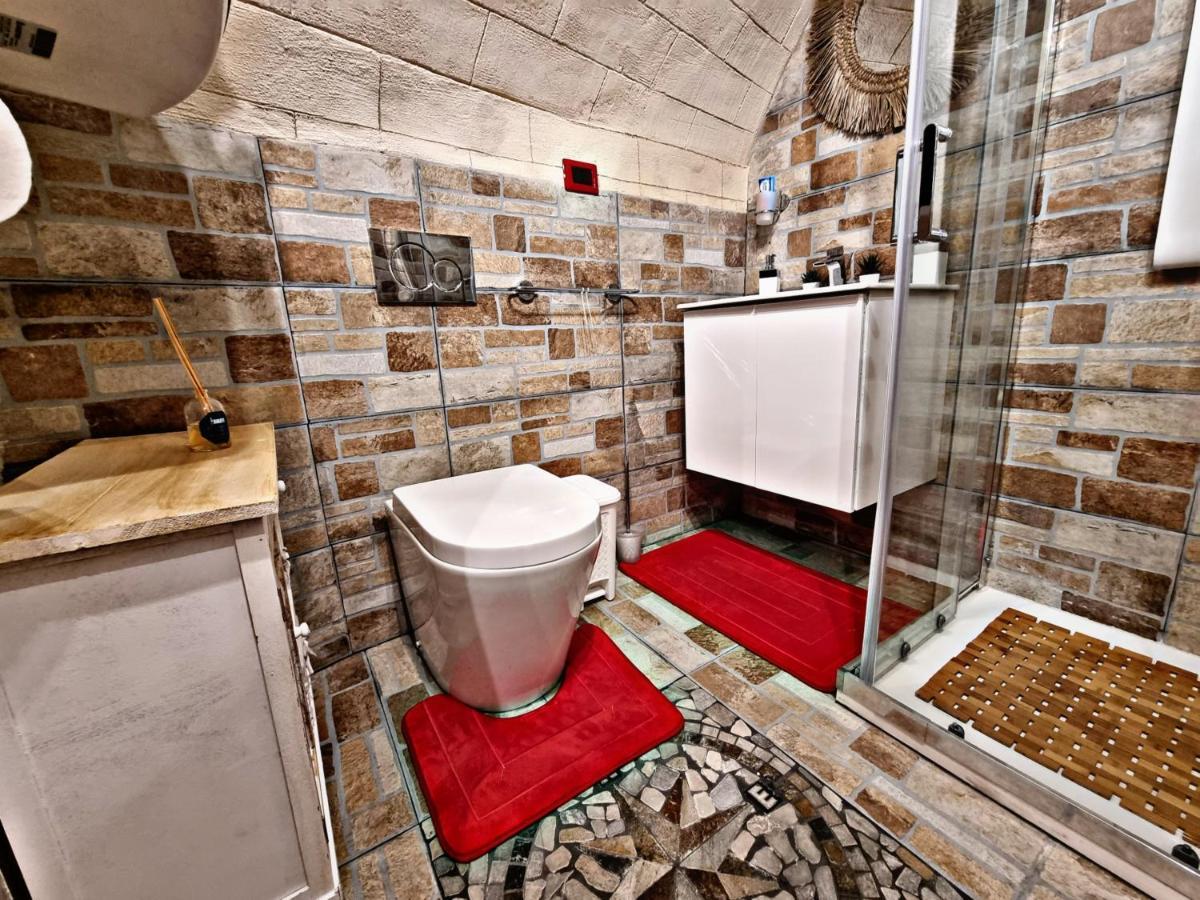 Luxury Borgo Antico Apartman Bari Kültér fotó
