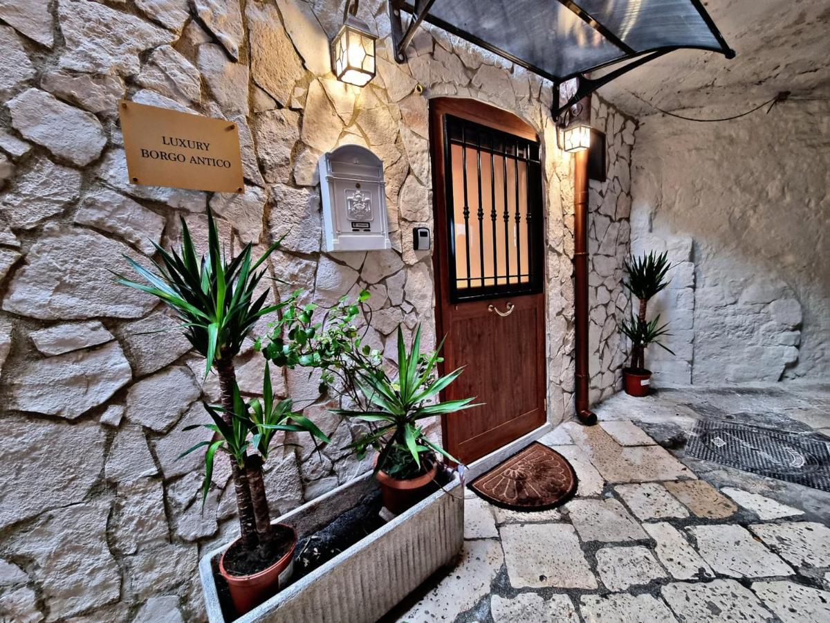 Luxury Borgo Antico Apartman Bari Kültér fotó